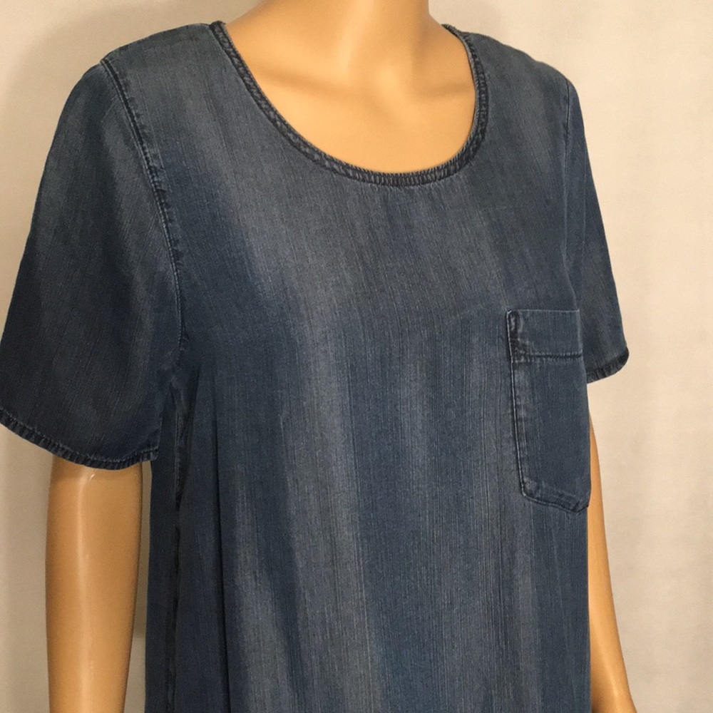 GAP Denim Look Tencel Short Sleeve Top